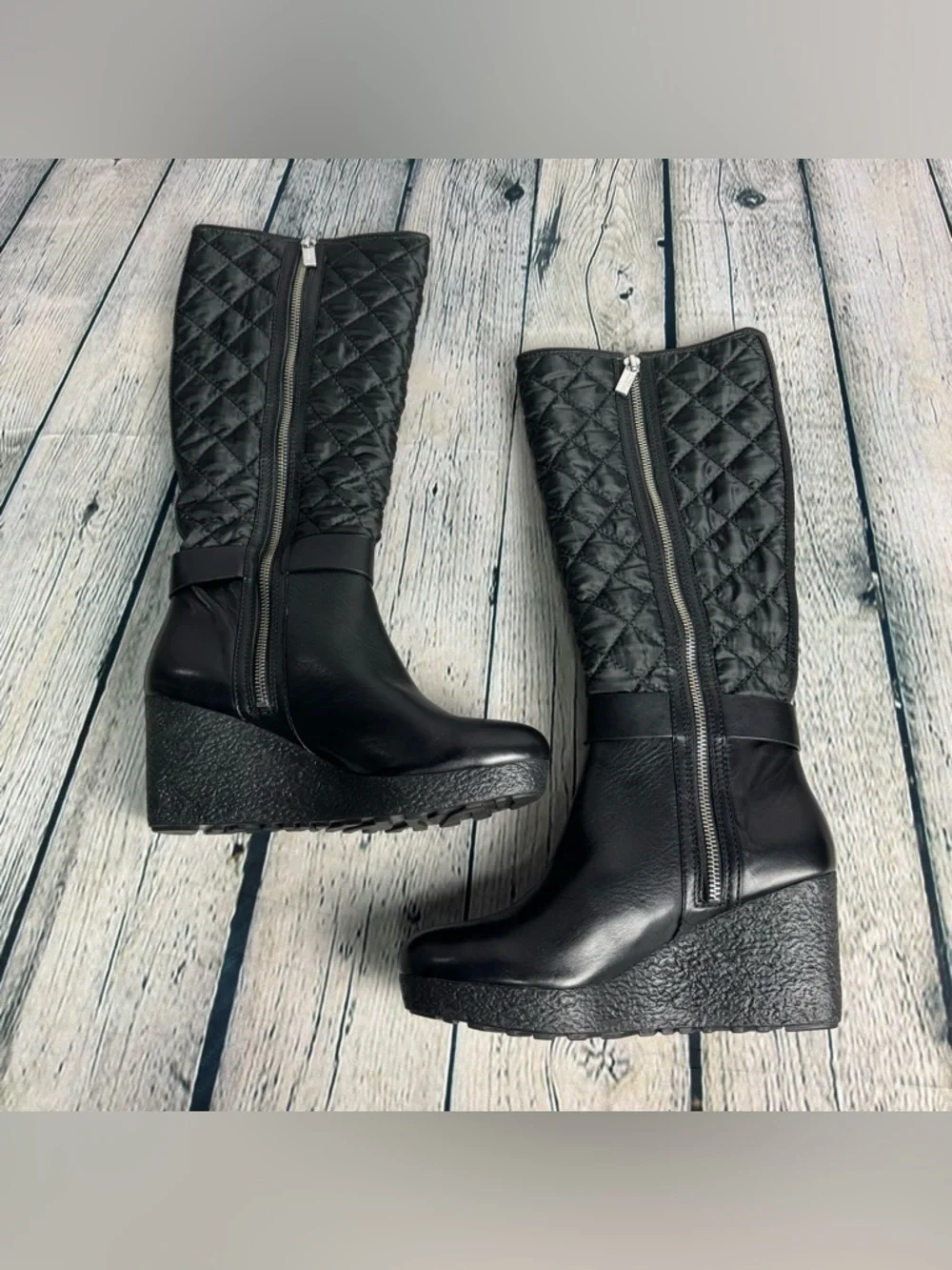 Michael Kors Black Quilted Leather Wedge Knee Winter Boots Sherpa Lined Sz 8 US - Picture 2 of 16